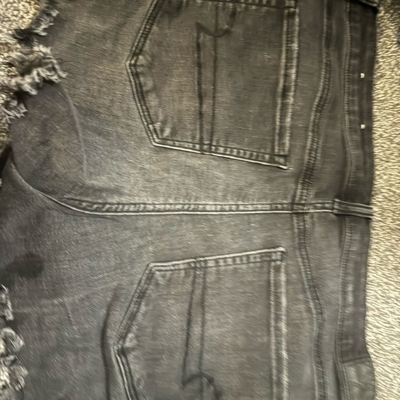 American Eagle Jean shorts - Picture 2 of 3
